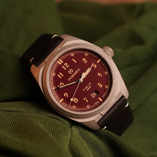 Чоловічий годинник FORMEX FIELD AUTOMATIC "MAHOGONY RED" 40MM 0660.1.6573.711 купити за ціною 52300 грн на сайті - THEWATCH