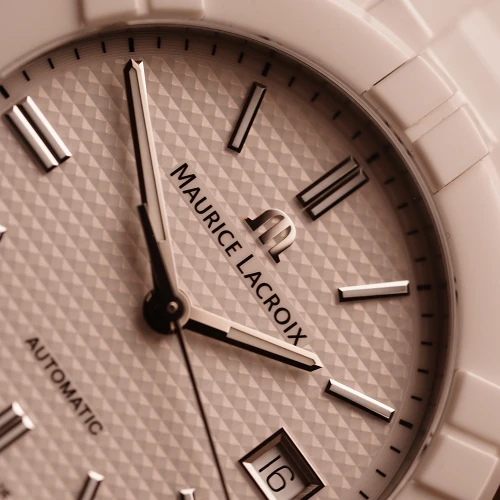 Мужские наручные часы MAURICE LACROIX AIKON AUTOMATIC CERAMIC 39MM AI6007-CRM72-130-7 купить по цене 178200 грн на сайте - THEWATCH