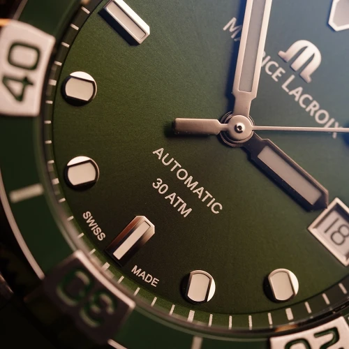 Чоловічий годинник MAURICE LACROIX AIKON VENTURER 38MM AI6057-SSL52-630-1 купити за ціною 131120 грн на сайті - THEWATCH