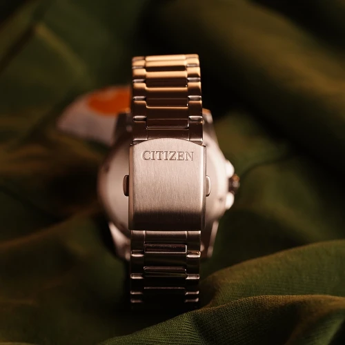 Чоловічий годинник CITIZEN ECO-DRIVE AW1811-82X купити за ціною 9310 грн на сайті - THEWATCH