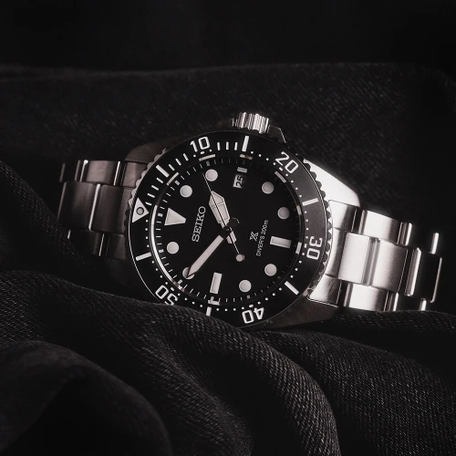 Чоловічий годинник SEIKO PROSPEX SOLAR SNE597P1 купити за ціною 27800 грн на сайті - THEWATCH