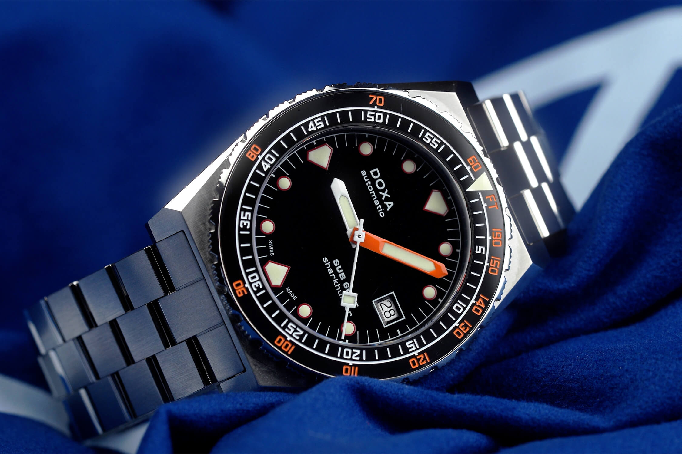  годинник DOXA SUB 600T SHARKHUNTER 861.10.101.10 